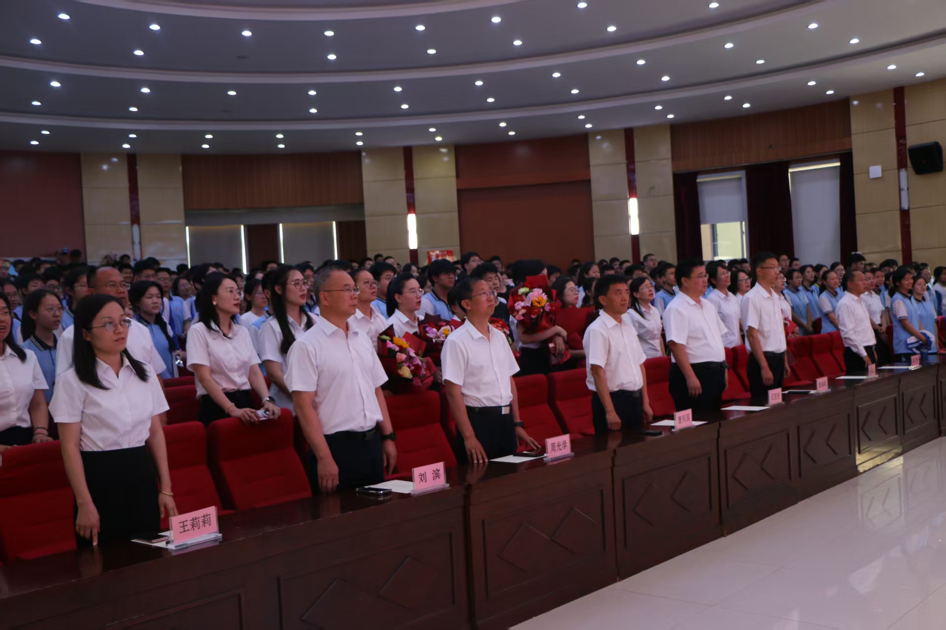 cce5ded23c4859e6402b9e125aa0b76.jpg